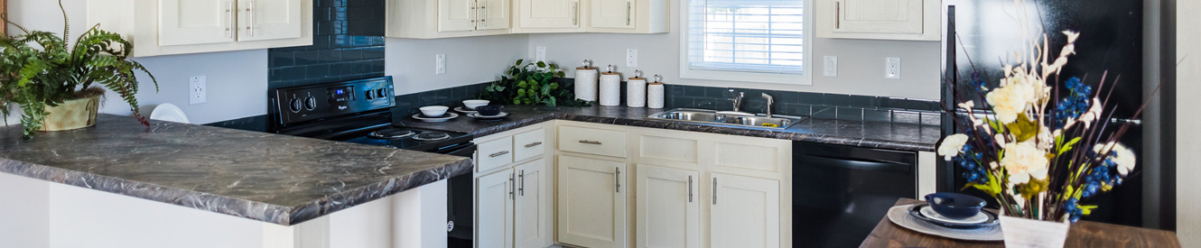 Azalea Park model home kitchen